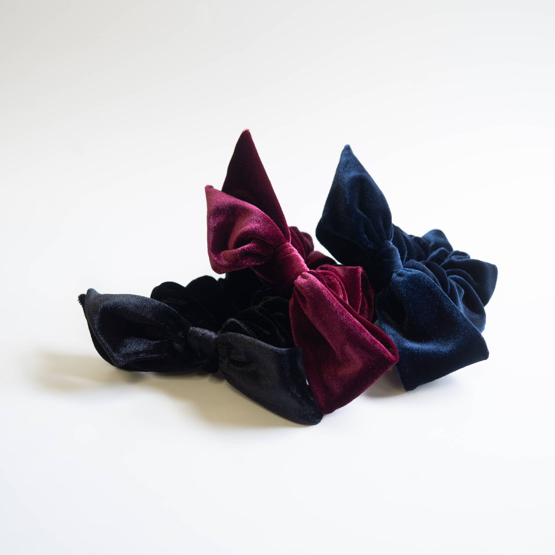 Scrunchie di Velluto Grande con Fiocco